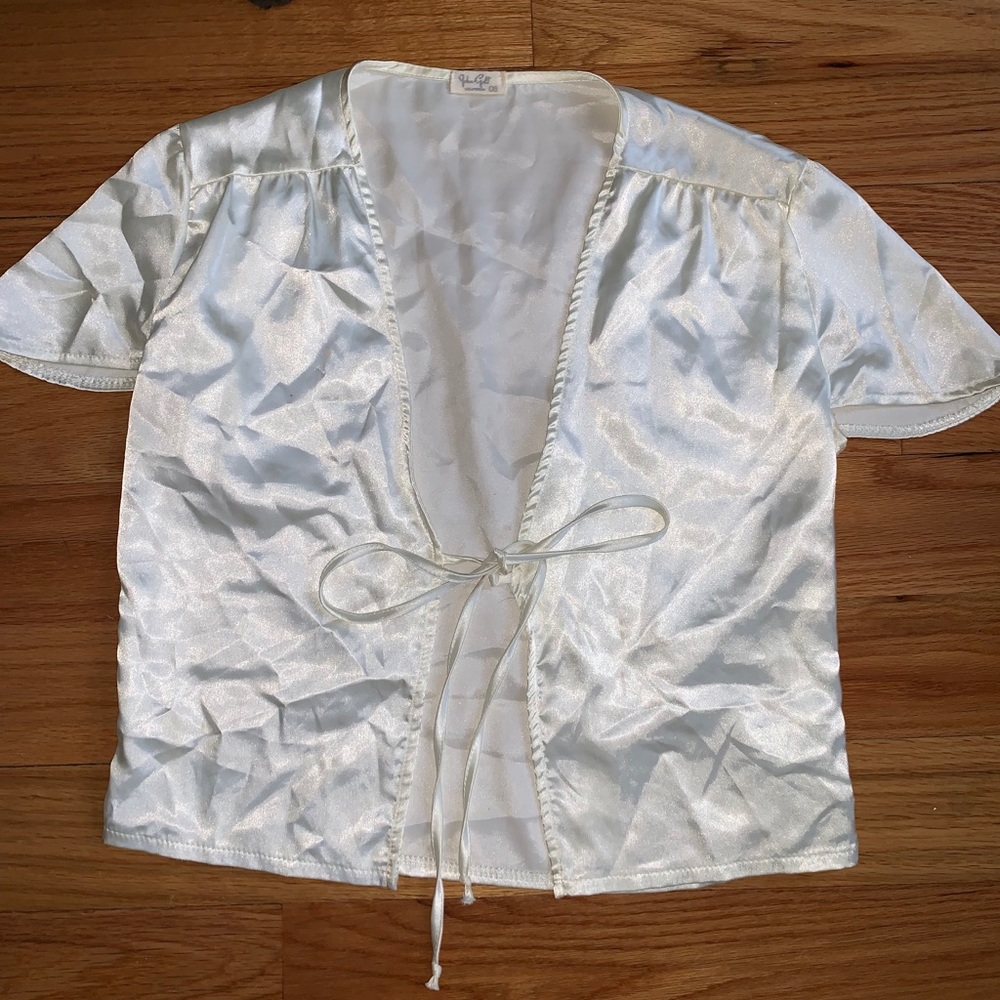 Brandy Melville tie blouse